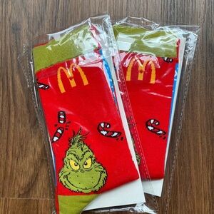 McDonald's Adult Happy Meal Grinch Socks x2